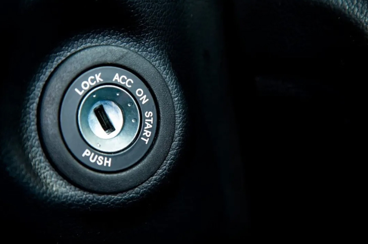 حالت ACC کلید استارت خودرو چیست و چه کاربردی دارد؟