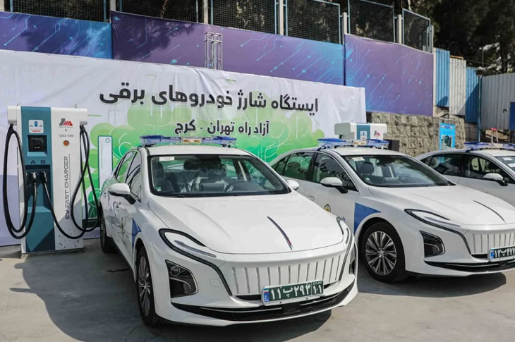 ایستگاه‌های شارژ خودرو برقی در ایران و نحوه شارژ از خانه تا جاده